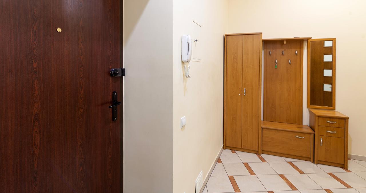 Апартаменты Двухкомнатные Для 6Х Около Парка В Центре Lviv Extérieur photo