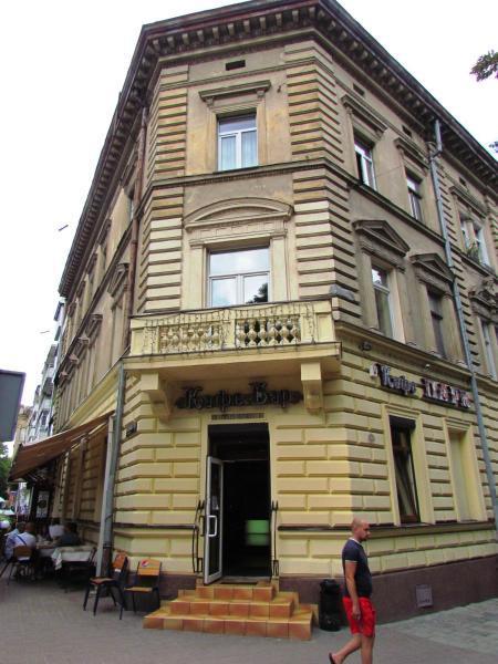Апартаменты Двухкомнатные Для 6Х Около Парка В Центре Lviv Extérieur photo