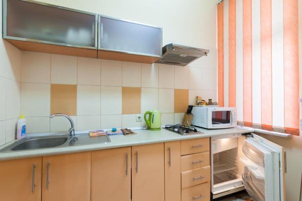 Апартаменты Двухкомнатные Для 6Х Около Парка В Центре Lviv Extérieur photo